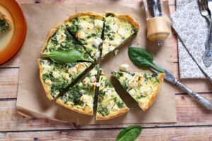 Quiche mit Spinat, Lauch und Feta