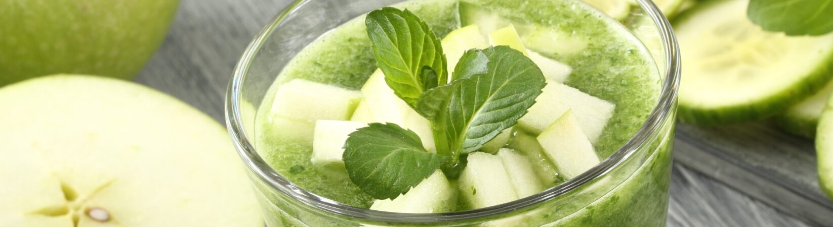 Smoothie mit Apfel und Gurke Smoothie mit Apfel und Gurke