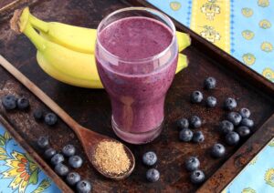 Blaubeer-Smoothie mit Banane Blaubeer-Smoothie mit Banane